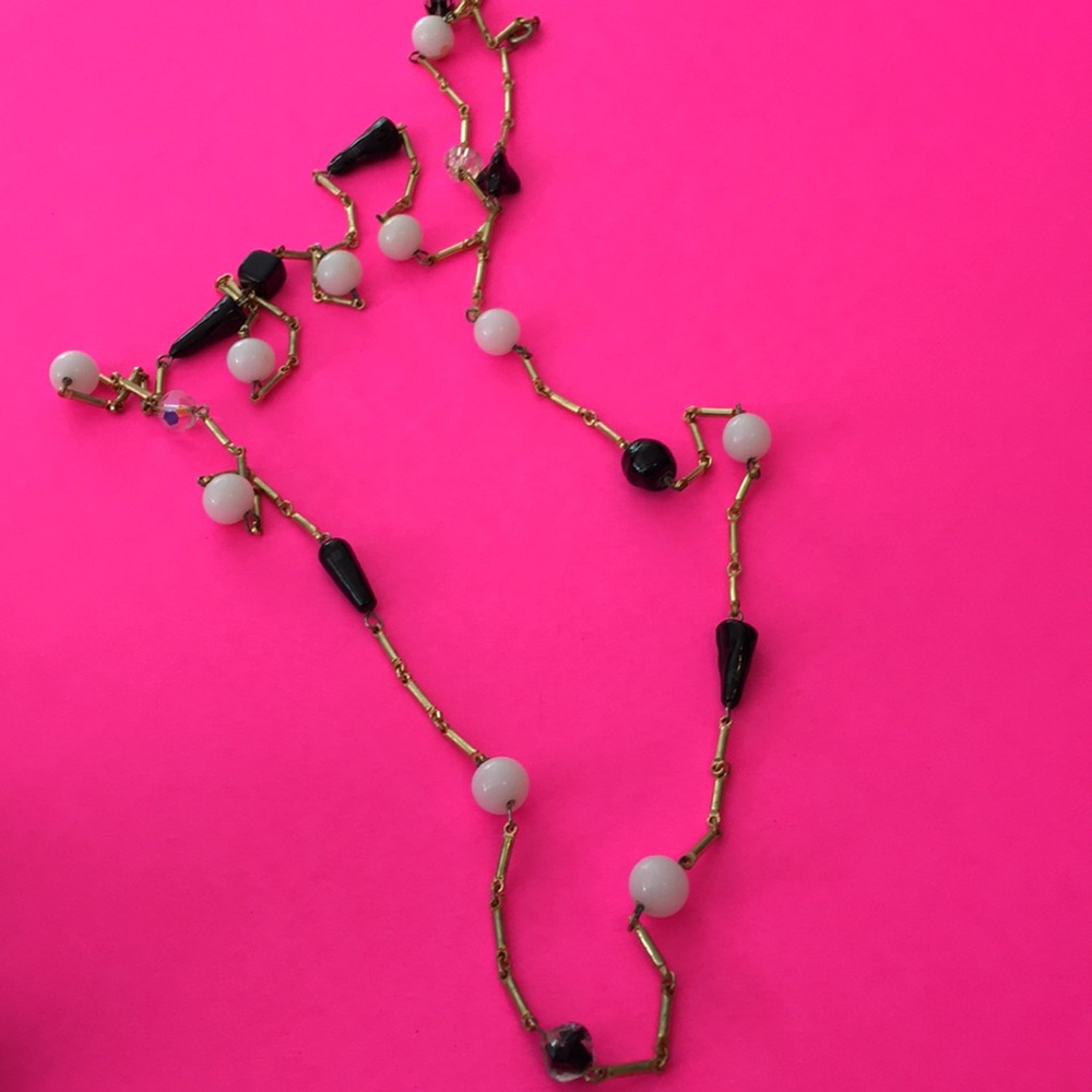 Amazing vintage glass bead necklace givency